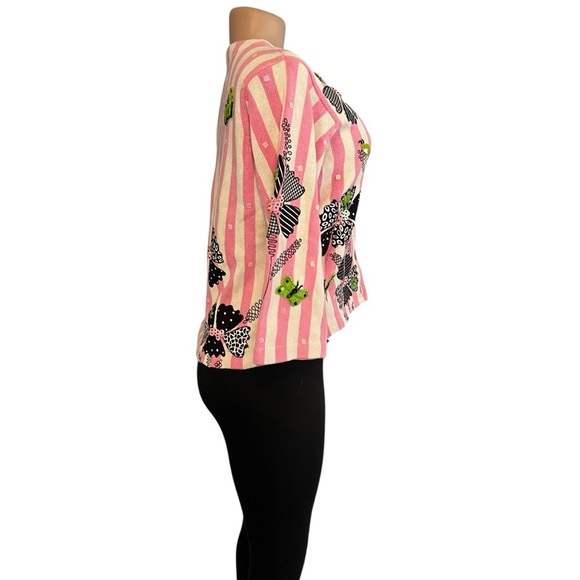 Design Options Vintage Pink and White Striped Retro Cardigan - Picture 4 of 9